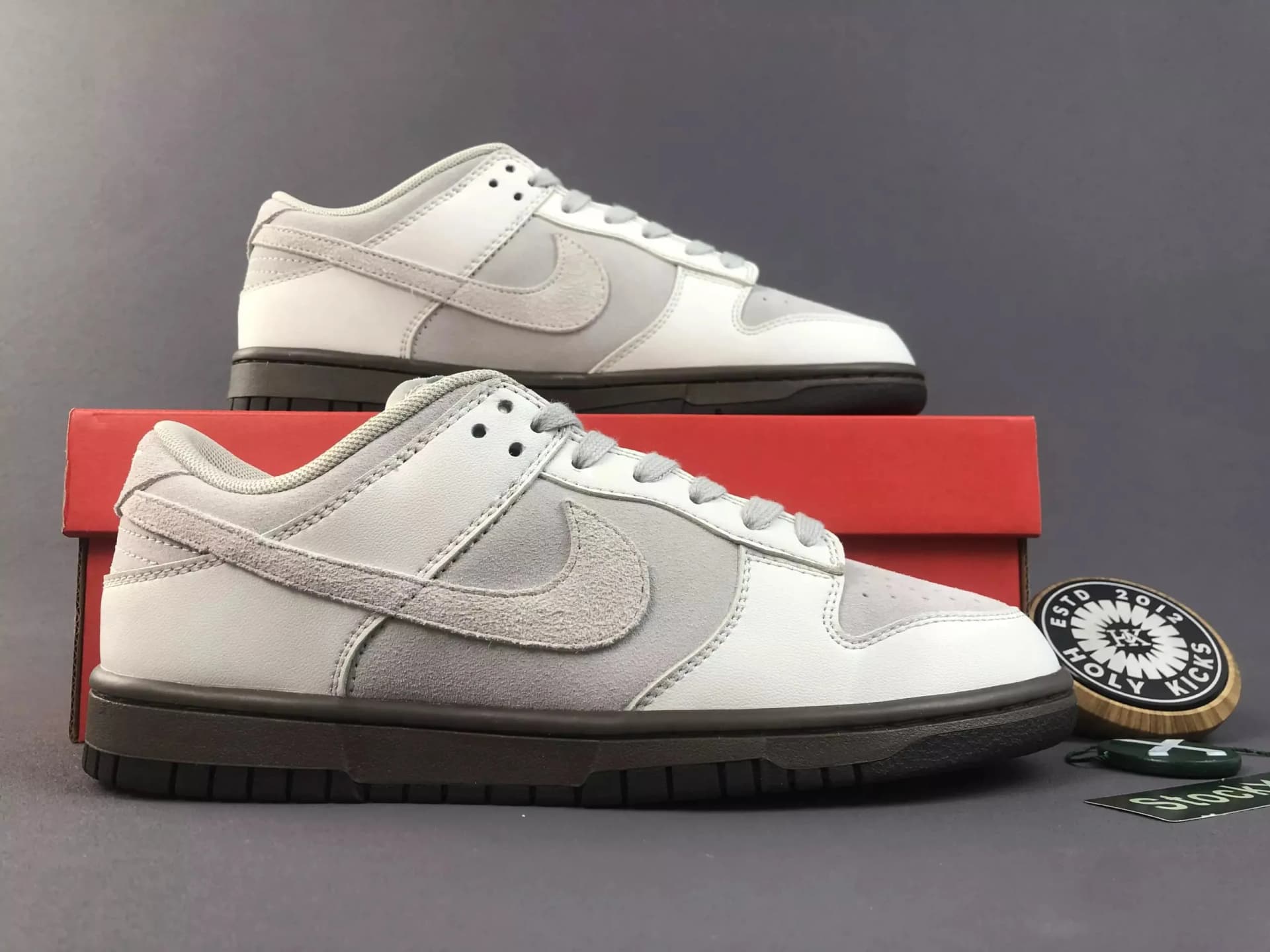Dunk Low Ironstone — Shoes from Weidian, photo 1 of 2