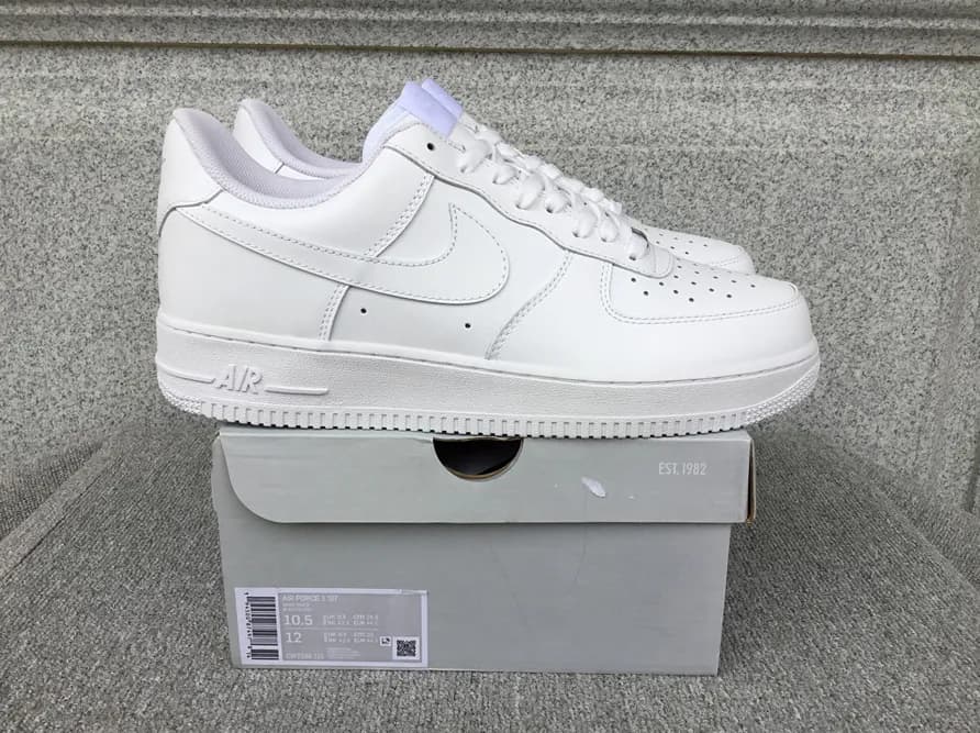 Air Force One Listing — product from Weidian, photo 1 of 8