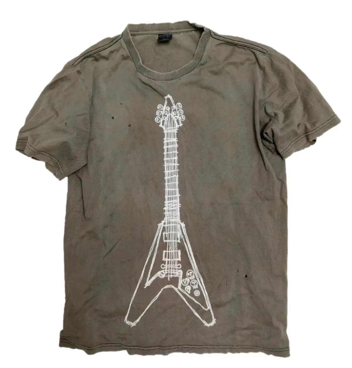 Number Nine Guitar Tee — T-Shirts from Taobao, photo 1 of 2