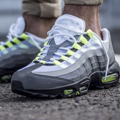 Putian factory 2024 new men's shoes AIR MAX 95 retro air cushion shoes elastic cushioning women's shoes running shoes — product from 1688, photo 1 of 1