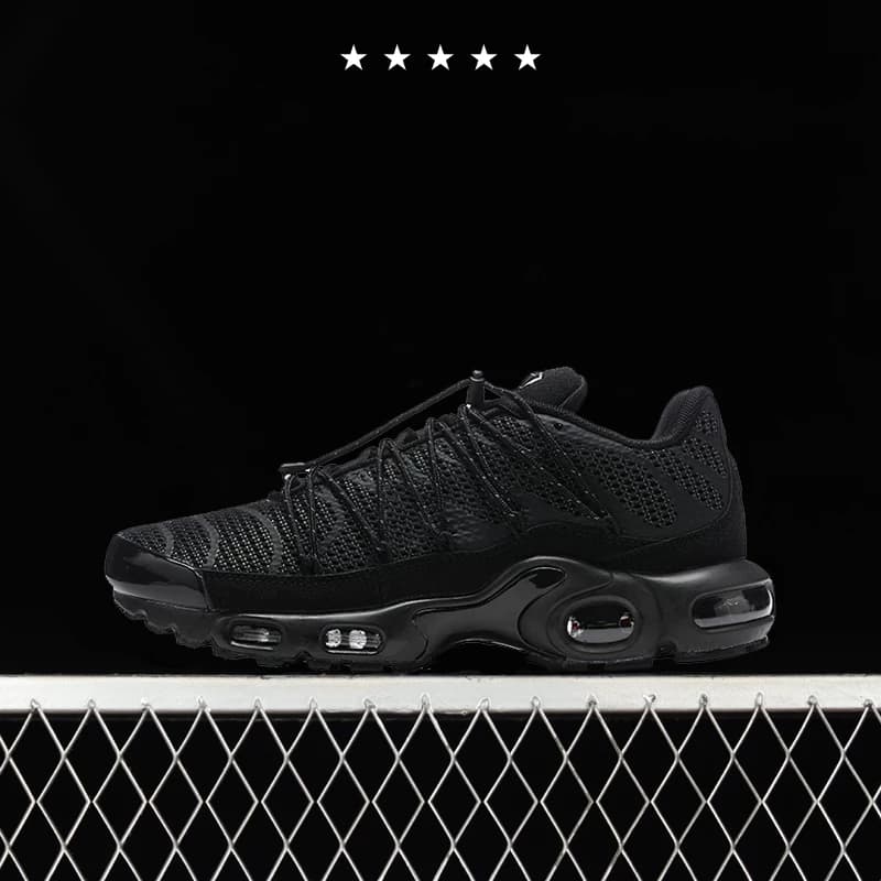 Shengbu Men s shoes mesh running shoes lace up air cushion shoes men s all black comfortable trendy casual sports shoes — product from Taobao, photo 1 of 1